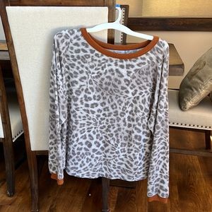 Ces Femmes. Leopard print top